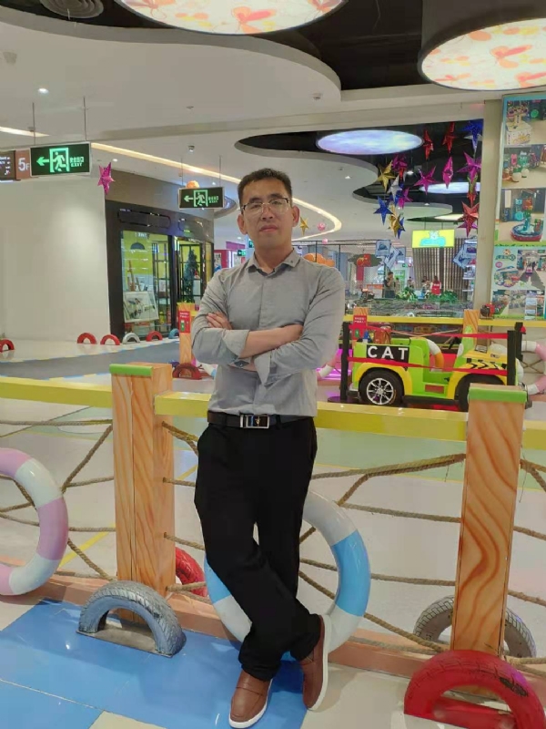 萍水相逢的第一张照片--海宁王婆说媒